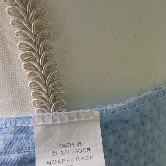 Edgehill dress.  Blue With Embroidered Crabs. Size 3T - Picture 4 of 4